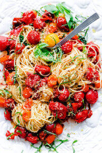 Spaghetti with Oven-Roasted Tomatoes and Garlic